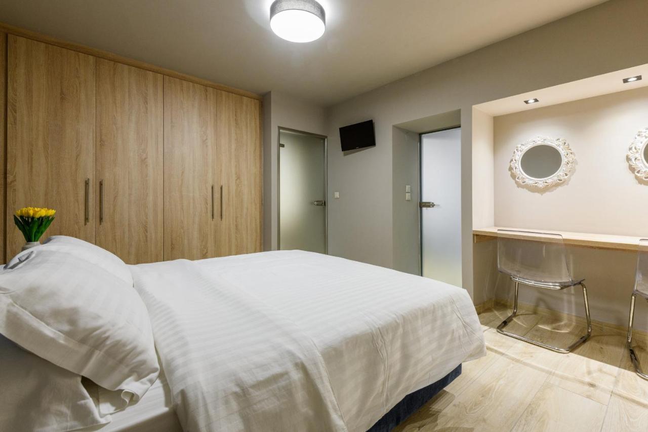 לימנאס Louloudis Apartments Complex מראה חיצוני תמונה
